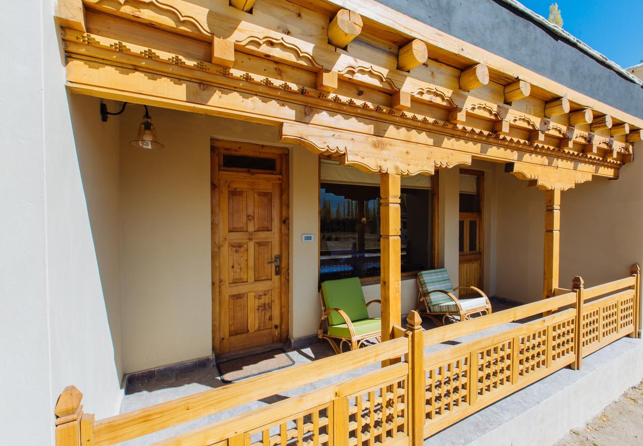 Ladakh Sarai Resort Leh Exteriör bild