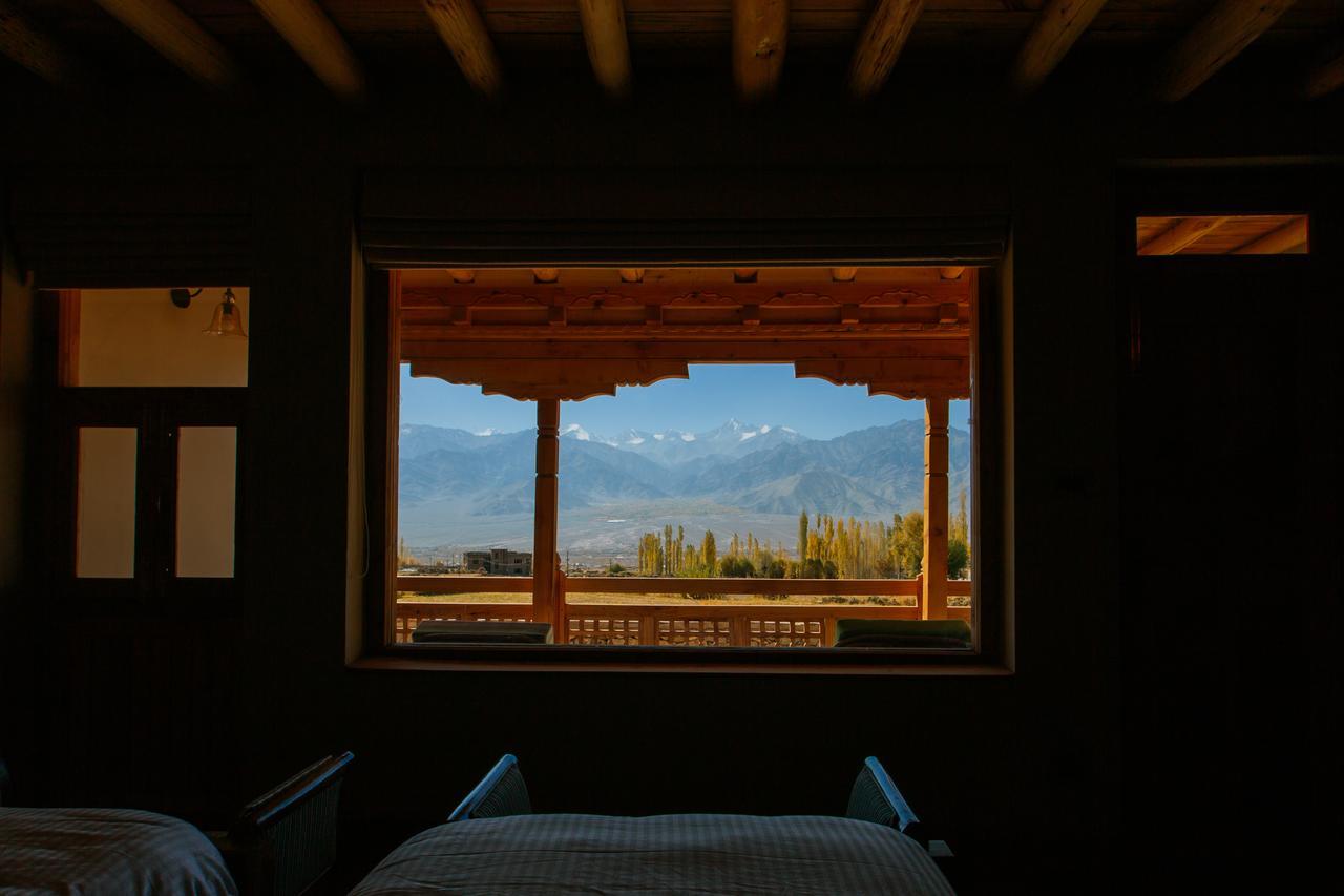 Ladakh Sarai Resort Leh Exteriör bild